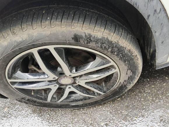 [杭州·浙A] 二手奔驰奔驰GLA2016款 GLA 200 时尚型