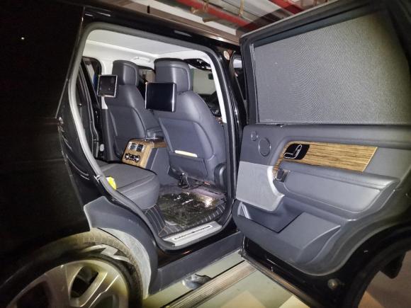 [广州·粤A] 二手路虎揽胜2019款 3.0 SC V6 传世加长版