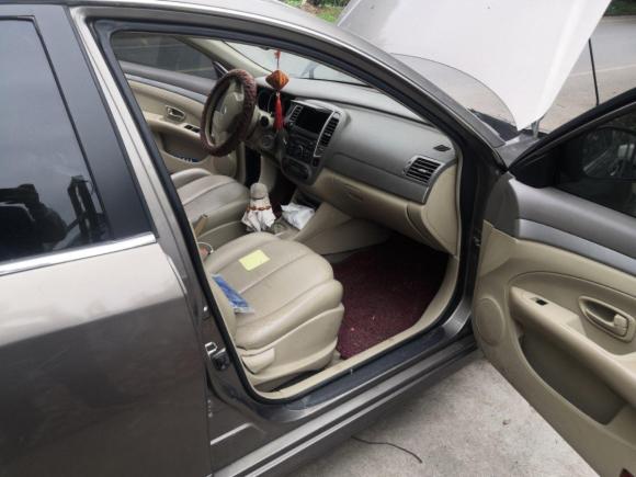 [上海·沪C] 二手日产轩逸2012款 经典 1.6XL 手动豪华版