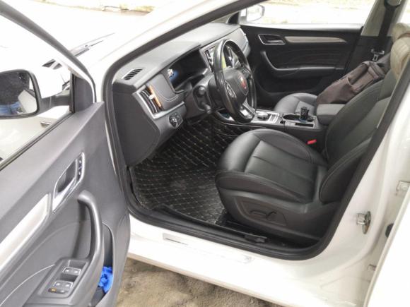 [成都·沪A] 二手荣威荣威ei62017款 45T 混动互联智享版