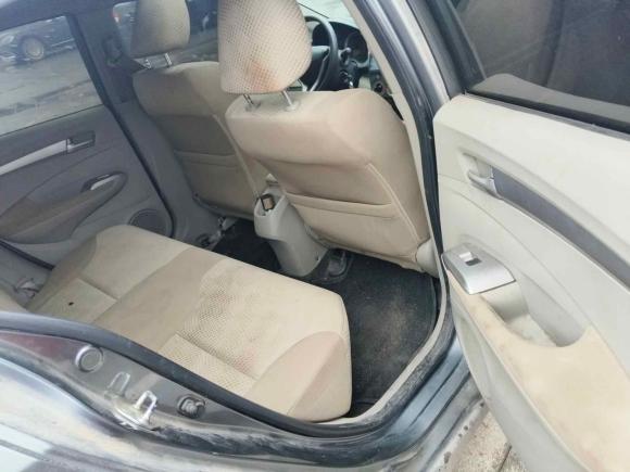 [青岛·鲁U] 二手本田锋范经典2008款 1.5L 自动精英版