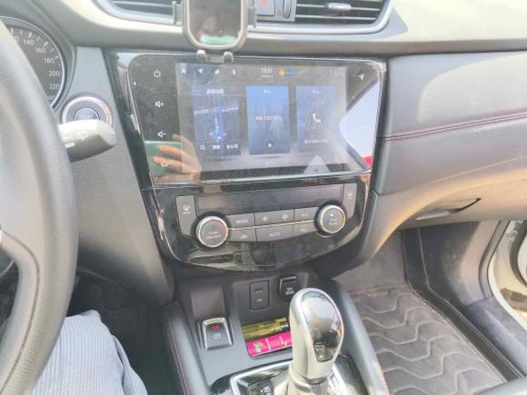 [上海·苏U] 二手日产逍客2022款 2.0L CVT XV智享版