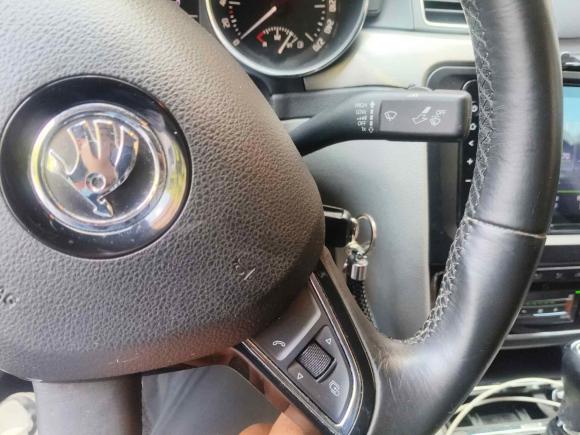 [上海·沪A] 二手斯柯达速派2013款 1.8TSI 自动雅仕版