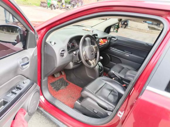 [成都·川A] 二手Jeep指南者2012款 2.0L 两驱豪华版