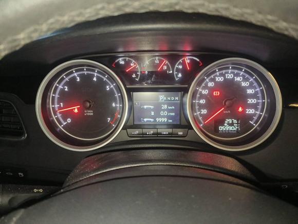 [西安·陕C] 二手标致标致5082013款 2.3L 罗兰·加洛斯版