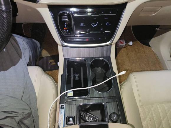 [义乌·浙G] 二手别克别克GL82022款 ES陆尊 653T 豪华型