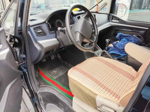 [无锡·苏B] 二手东风风行菱智2022款 M5L 2.0L 实用型 7座