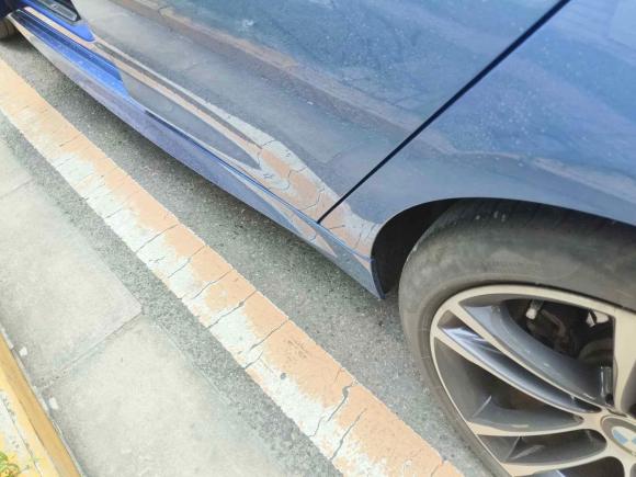 [南京·苏A] 二手宝马宝马3系GT2018款 330i xDrive M运动型