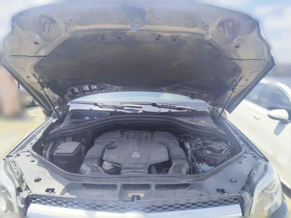 [苏州·苏E] 二手奔驰奔驰GL级2015款 GL 400 4MATIC动感型