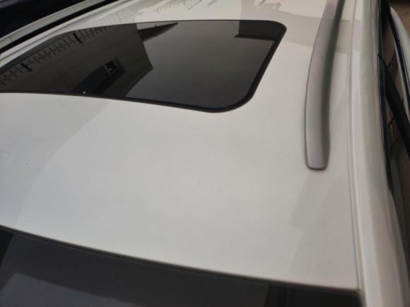 [青岛·鲁B] 二手荣威荣威Ei52018款 互联网豪华版