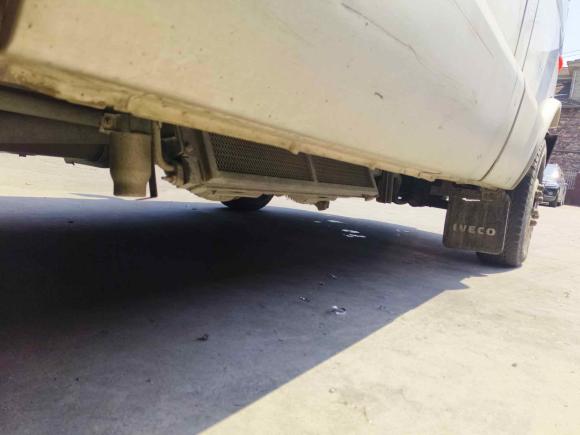 [宁波·浙B] 二手依维柯依维柯褒迪2012款 2.5T-A32 基本型