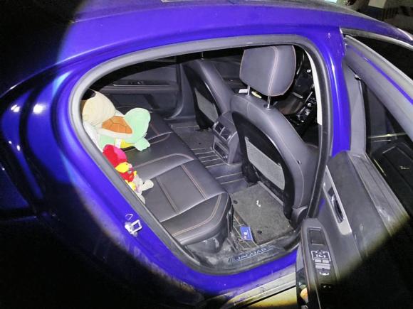 [成都·川A] 二手捷豹捷豹XEL2018款 2.0T 200PS 豪华版