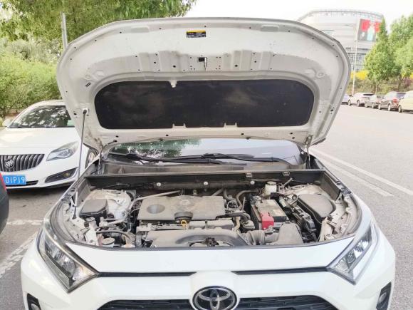 [北京·京H] 二手丰田RAV4荣放2020款 2.0L CVT两驱风尚PLUS版