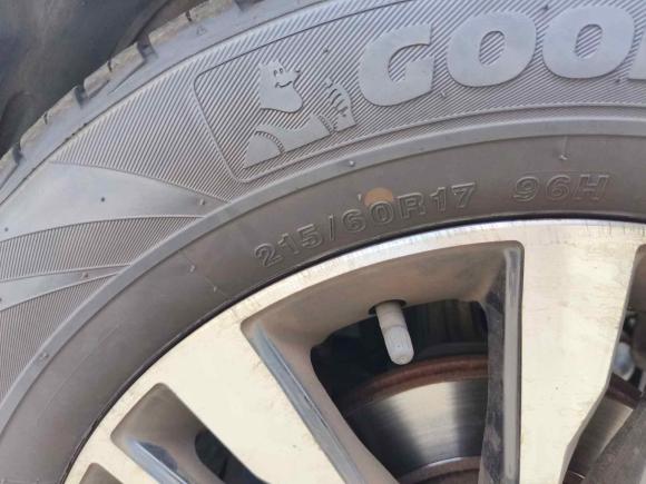 [上海·沪D] 二手长安欧尚长安欧尚CX702017款 CX70T 1.5T 自动尊擎版