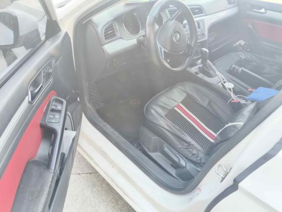 [台州·浙J] 二手大众凌渡2015款 230TSI DSG风尚版