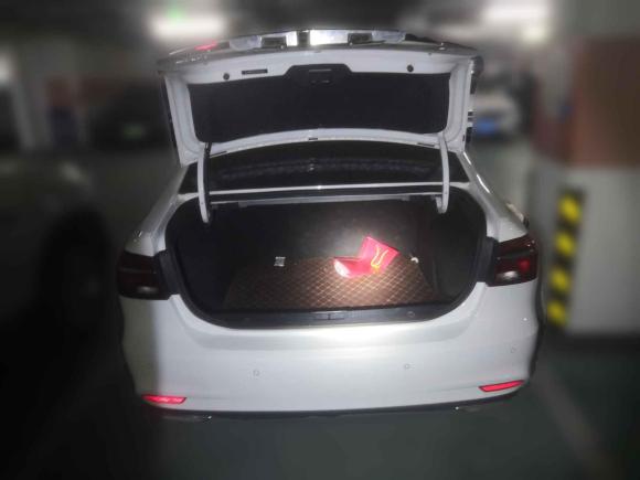 [无锡·苏B] 二手荣威荣威i62018款 20T 自动旗舰版