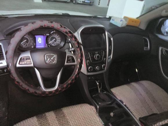 [宁波·浙B] 二手江铃驭胜S3502013款 2.4T 自动两驱柴油豪华版5座