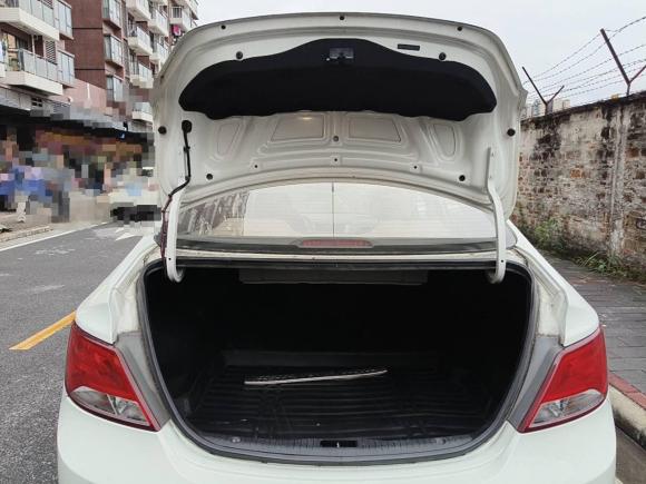 [佛山·粤E] 二手现代瑞纳2014款 1.4L 手动智能型GLS