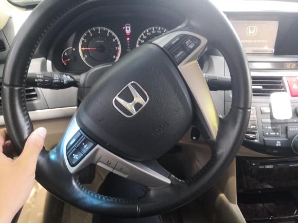 [深圳·粤B] 二手本田雅阁2008款 2.4L EXL Navi