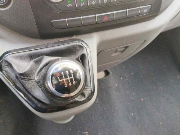 [无锡·苏B] 二手福田图雅诺2021款 2.0T手动通途长轴中顶5/6/7座4F20TC3