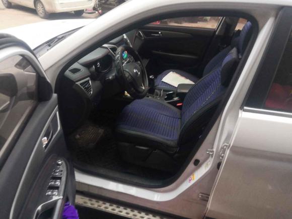 [金华·浙G] 二手长安长安CS752017款 尚酷版 1.5T 手动致享型