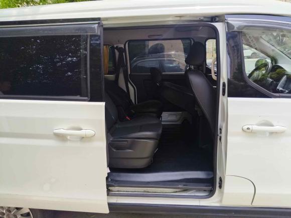 [上海·苏U] 二手金杯金海狮M2022款 1.5L 旅行狮客车 7座