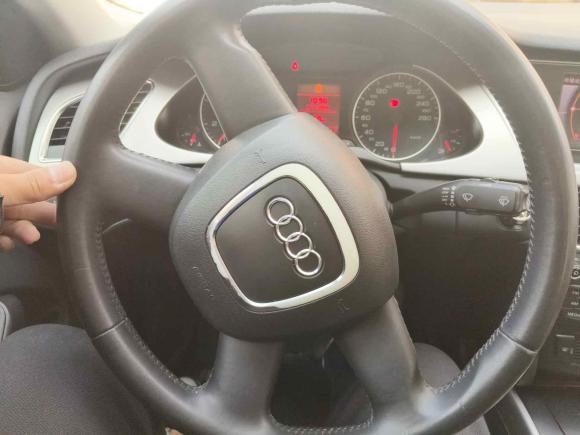 [北京·豫P] 二手奥迪奥迪A4L2011款 1.8 TFSI 舒适型