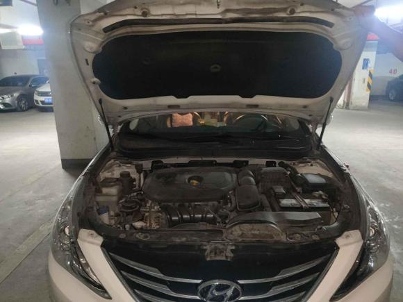 [无锡·苏B] 二手现代索纳塔2013款 2.0L 自动豪华版