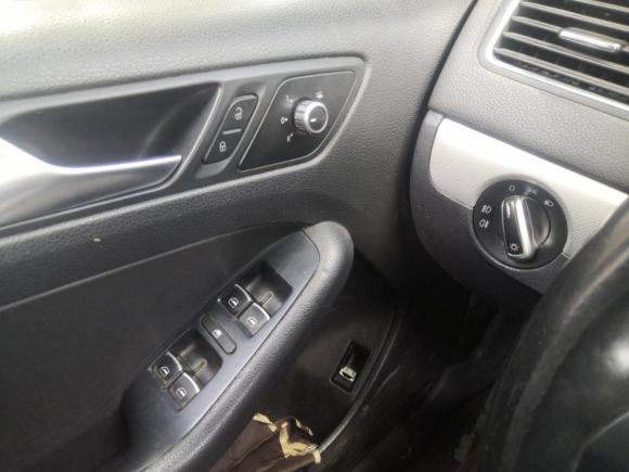 [上海·浙B] 二手大众速腾2014款 1.4TSI 手动豪华型