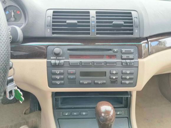 [南京·苏A] 二手宝马宝马3系2004款 325i