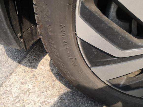 [上海·沪C] 二手大众途观L2022款 330TSI 自动两驱智享版