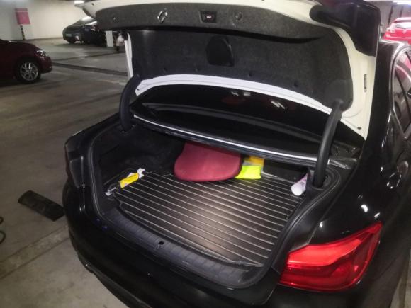 [上海·沪A] 二手宝马宝马5系新能源2020款 里程升级版 530Le 豪华套装