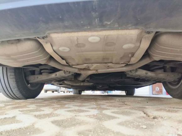 [青岛·鲁B] 二手奥迪奥迪A4L2017款 40 TFSI 进取型