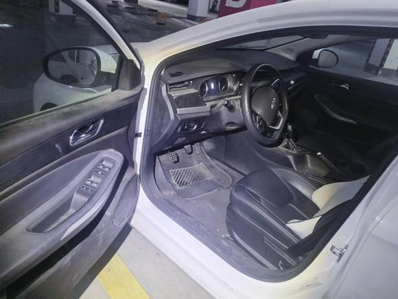 [苏州·苏U] 二手奇瑞艾瑞泽52021款 PRO 1.5L 手动青春版