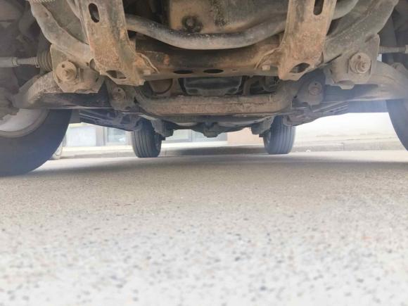 [杭州·赣E] 二手驭胜驭胜S3502014款 2.4T 自动两驱柴油豪华天窗版5座