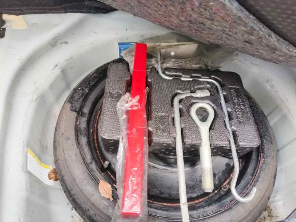 [上海·沪A] 二手丰田雷凌2018款 双擎 1.8H GS-V E-CVT尊贵版 国V