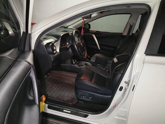 [成都·川A] 二手丰田RAV4荣放2015款 2.5L 自动四驱精英版