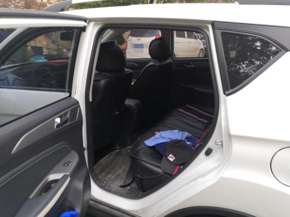 [合肥·皖A] 二手长安长安CS352017款 1.6L 手动豪华型