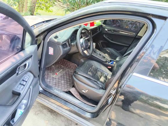 [上海·皖D] 二手众泰众泰SR92017款 2.0T 自动极致之梦版