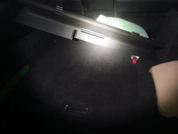 [杭州·浙A] 二手路虎揽胜2018款 3.0 SC V6 Vogue SE 创世加长版