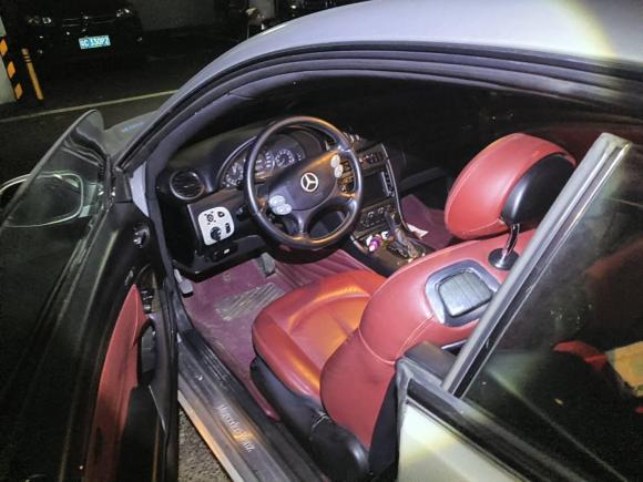 [深圳·粤B] 二手奔驰奔驰CLK级2004款 CLK 240 跑车版