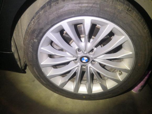 [上海·沪A] 二手宝马宝马5系新能源2020款 里程升级版 530Le 豪华套装