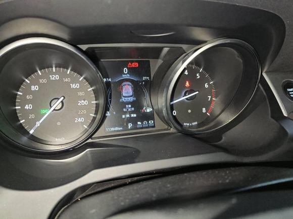 [广州·粤A] 二手路虎揽胜极光2017款 2.0T SE 智耀版