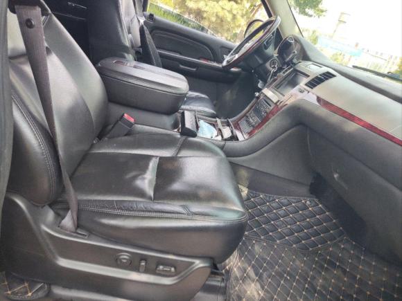 [西安·陕A] 二手凯迪拉克凯雷德ESCALADE2009款 6.0 Hybrid