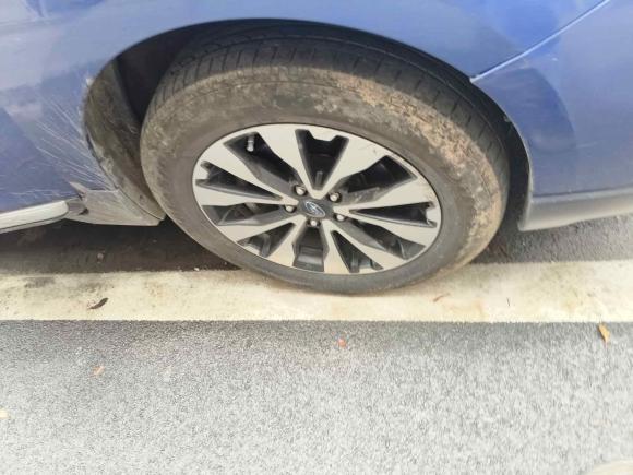 [金华·浙G] 二手斯巴鲁傲虎2015款 2.5i 运动导航版