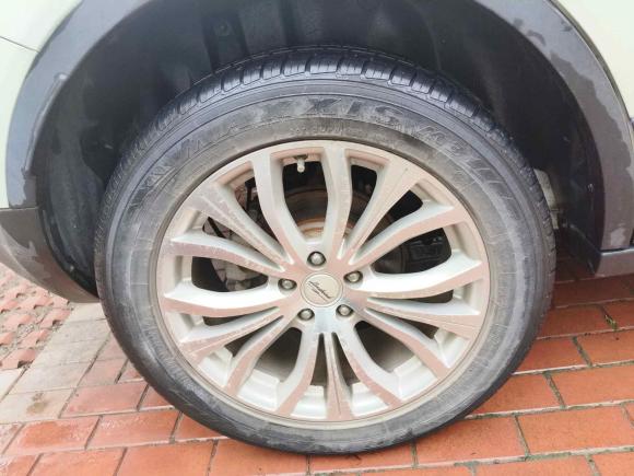 [上海·皖M] 二手陆风陆风X72015款 2.0T 全景尊贵版