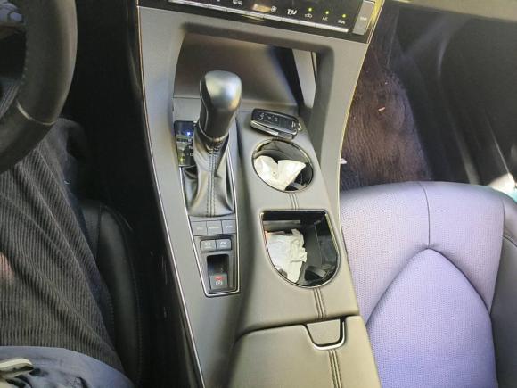 [杭州·浙A] 二手丰田亚洲龙2019款 双擎 2.5L 豪华版 国VI