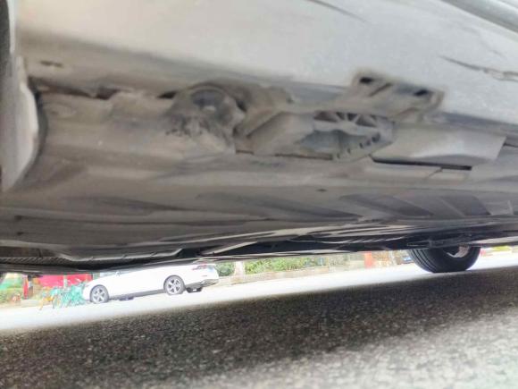 [成都·川A] 二手奔驰奔驰C级2015款 C 200 运动版 4MATIC