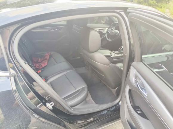 [苏州·苏U] 二手凯迪拉克凯迪拉克CT52021款 28T 豪华型