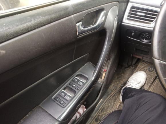 [南京·苏A] 二手奇瑞艾瑞泽52016款 1.5L CVT领锐版